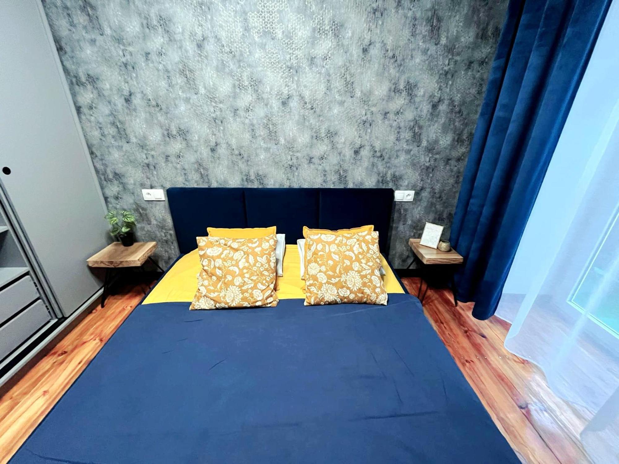 Hola Apartamenty Piotrkowska Łódź Eksteriør bilde
